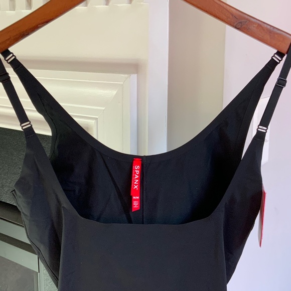 Spanx Bodysuit Open Bust Mid Thigh Ladies Medium in Very Black Shapewear - Picture 6 of 16